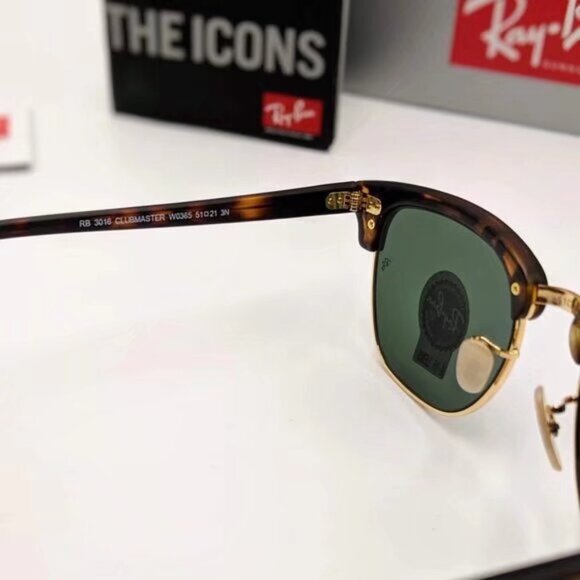 Ray-Ban RB3016 Tortoiseshell Sunglasses 51mm - Picture 4 of 6